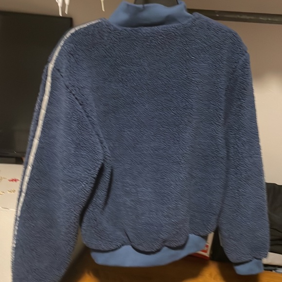 Adidas A.B Sherpa Crew + Shorts extra small and small  blondey navy - Picture 3 of 5